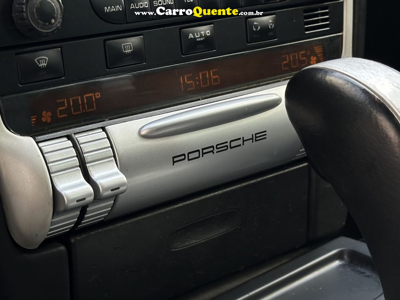 PORSCHE   CAYENNE TURBO 4.54.8   PRETO 2008 4.8 GASOLINA - Loja