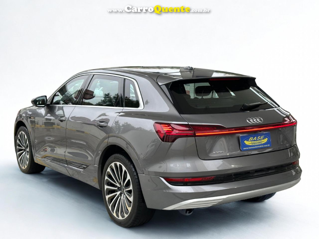 AUDI   E-TRON PERFORMACE AUT. (ELÉTRICO)   CINZA 2022 ELETRICO ELÉTRICO - Loja