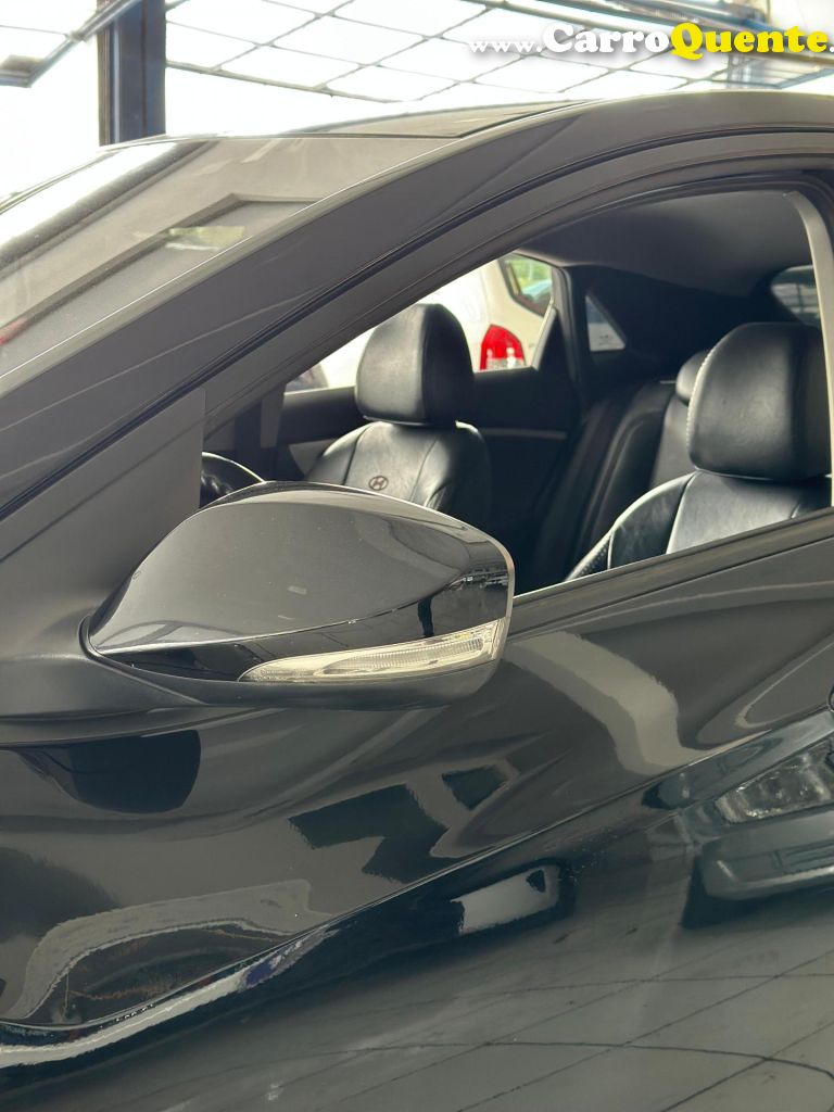 HYUNDAI   I30 1.8 16V AUT. 5P   PRETO 2015 1.8 GASOLINA - Loja