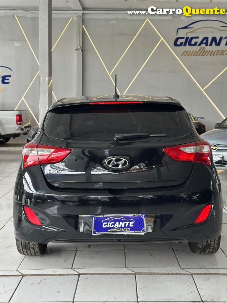 HYUNDAI   I30 1.8 16V AUT. 5P   PRETO 2015 1.8 GASOLINA - Loja