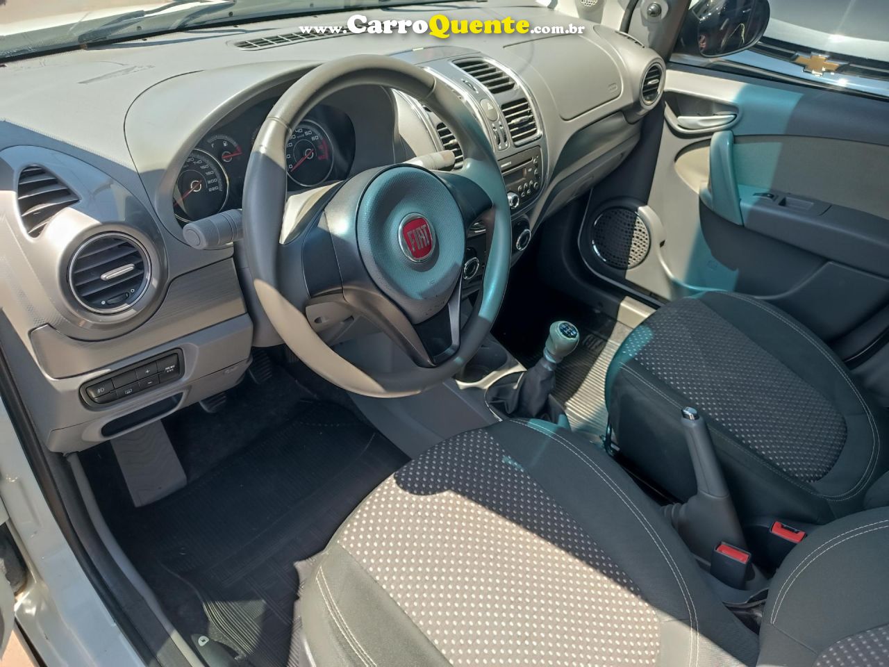 FIAT   GRAND SIENA ESSENCE 1.6 FLEX 16V   BRANCO 2016 1.6 FLEX - Loja