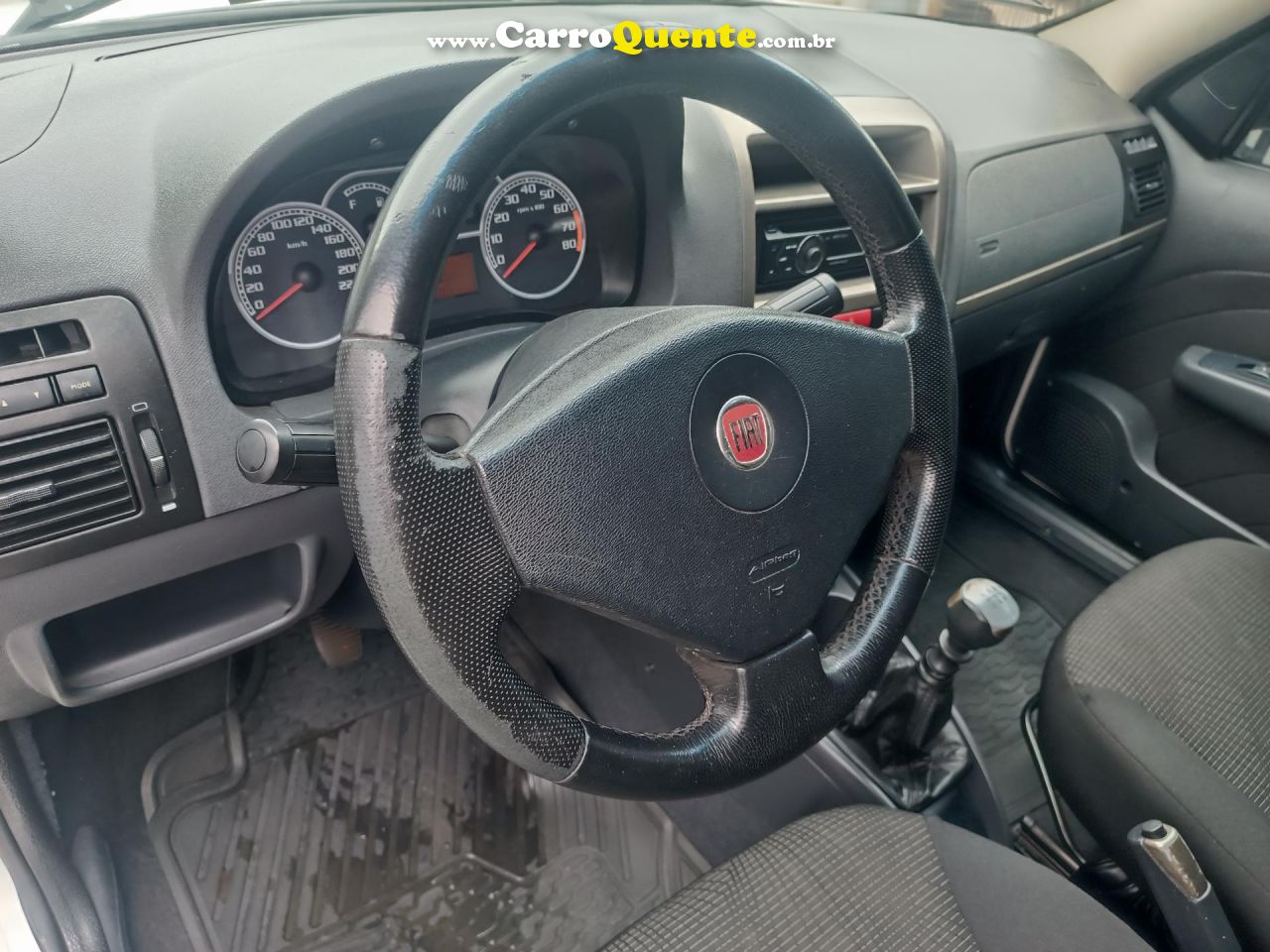 FIAT   PALIO ESSENCE 1.6 FLEX 16V 5P   BRANCO 2011 1.6 FLEX - Loja