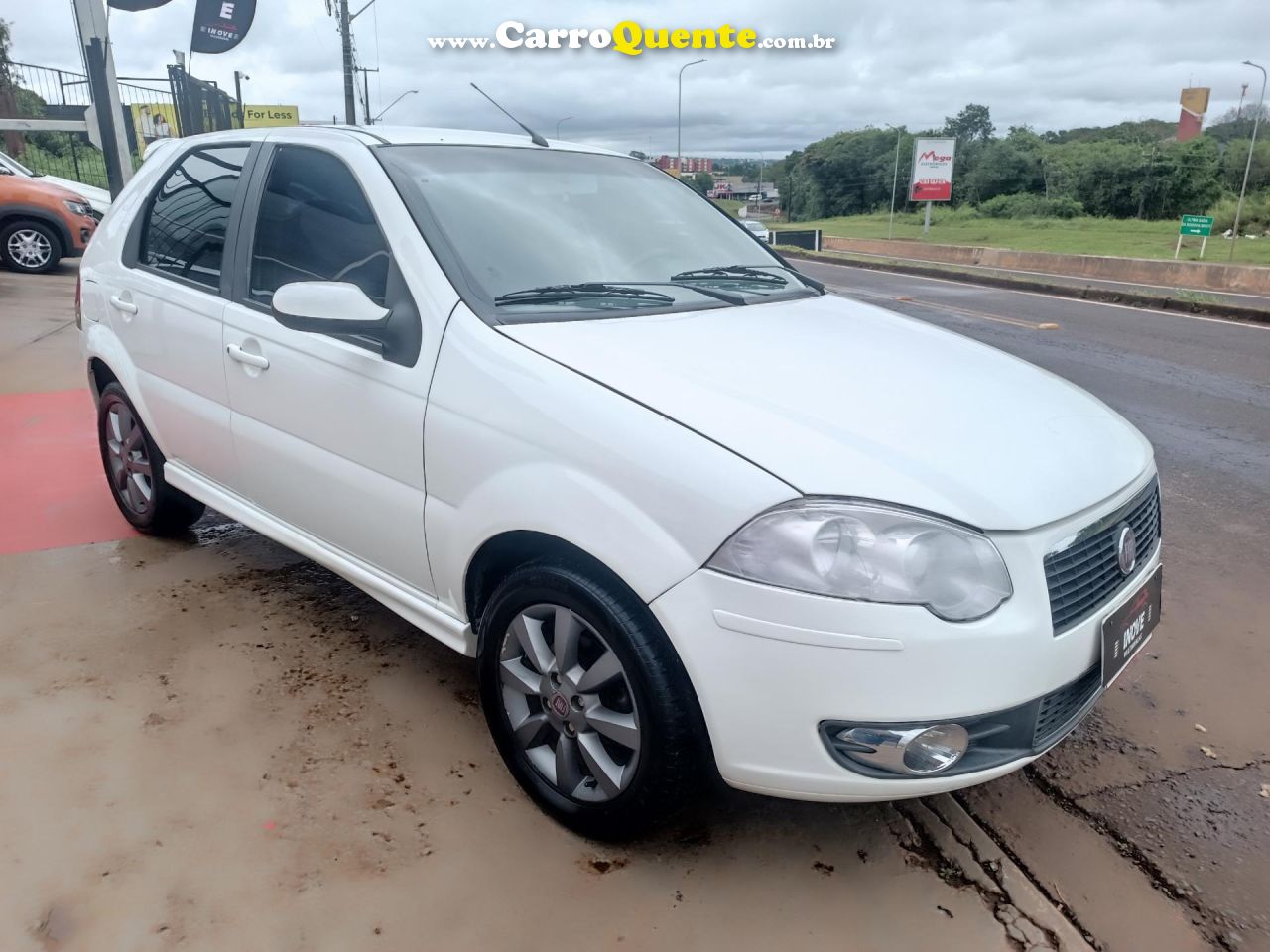 FIAT   PALIO ESSENCE 1.6 FLEX 16V 5P   BRANCO 2011 1.6 FLEX - Loja