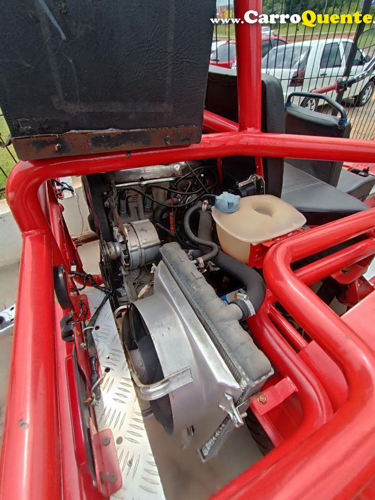 VOLKSWAGEN   TRICICLO  ATMANFALCON 01 (88 CV)   VERMELHO 2016 1.8 GASOLINA - Loja