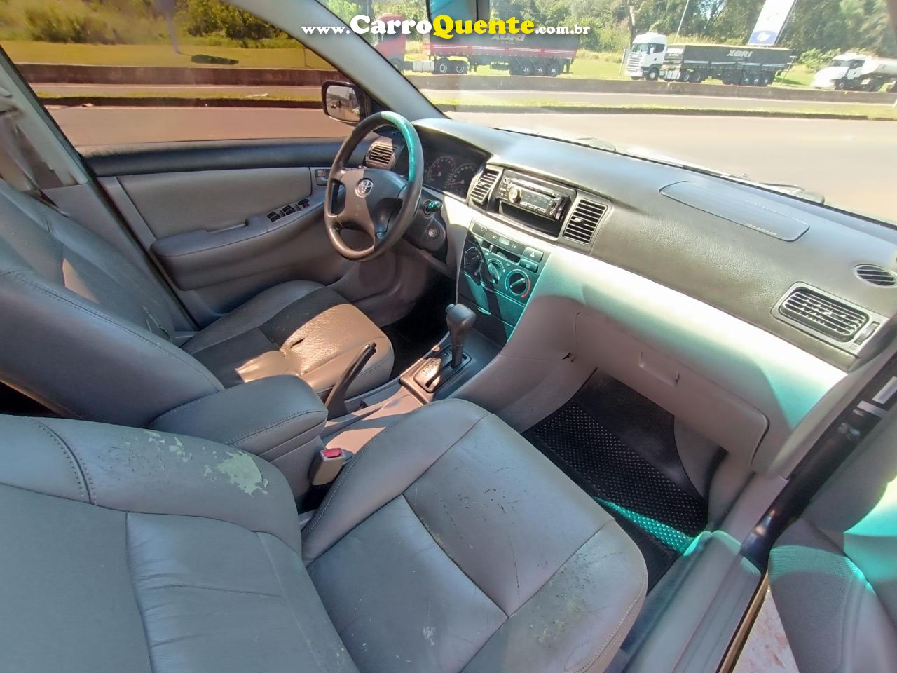 TOYOTA   COROLLA FIELDER SW 1.81.8 XEI FLEX AUT.   PRETO 2008 1.8 FLEX - Loja