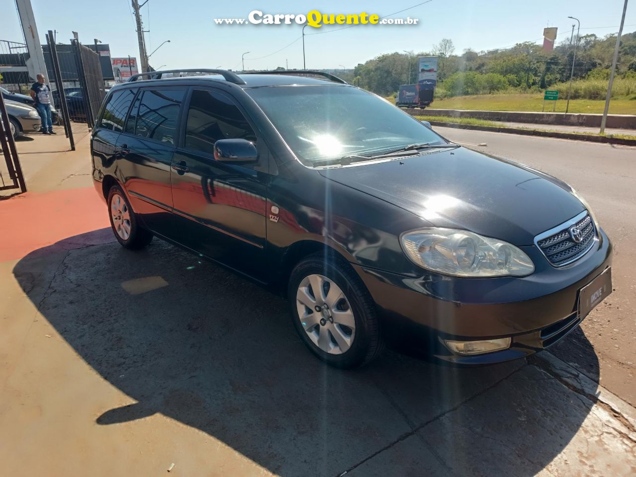 TOYOTA   COROLLA FIELDER SW 1.81.8 XEI FLEX AUT.   PRETO 2008 1.8 FLEX - Loja