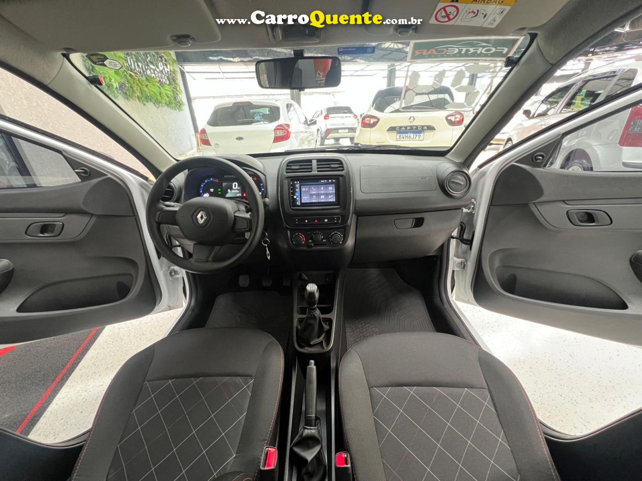 RENAULT   KWID ZEN 1.0 FLEX 12V 5P MEC.   BRANCO 2024 1.0 FLEX - Loja