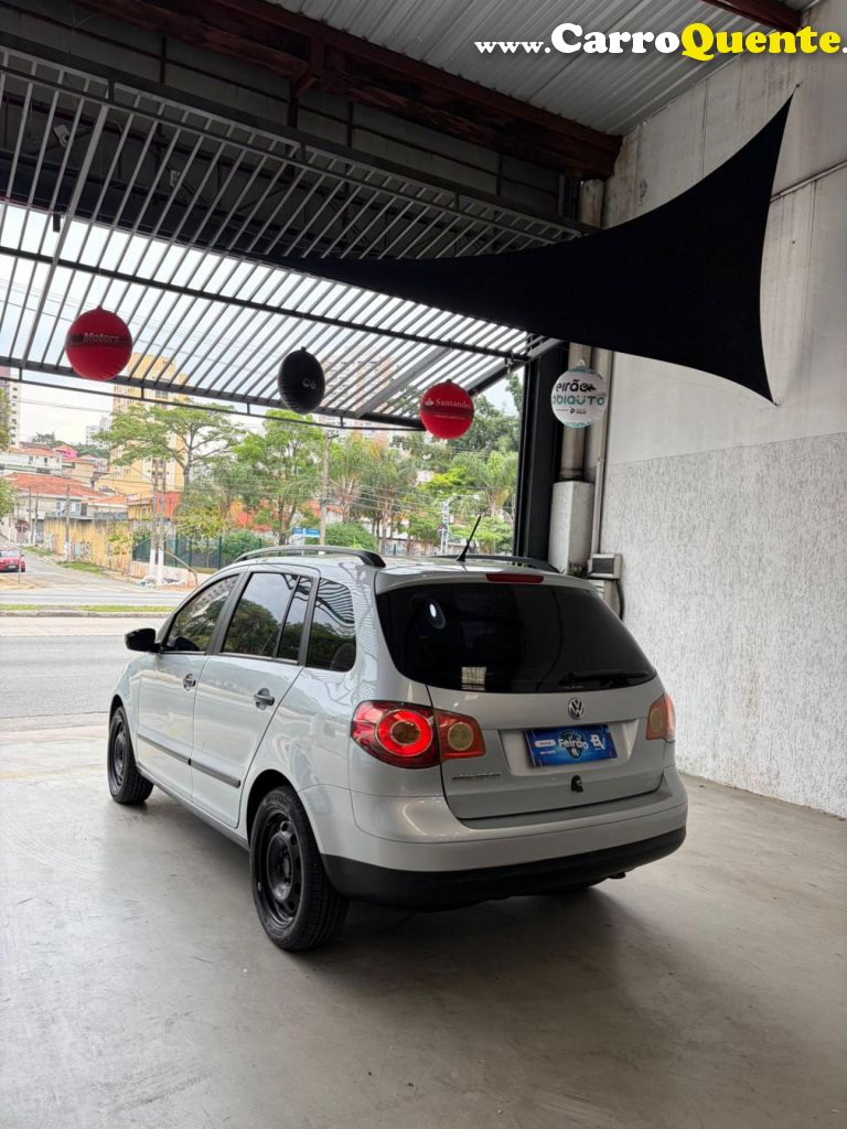 VOLKSWAGEN   SPACEFOX 1.6 1.6 TREND TOTAL FLEX 8V 5P   PRATA 2008 1.6 FLEX - Loja