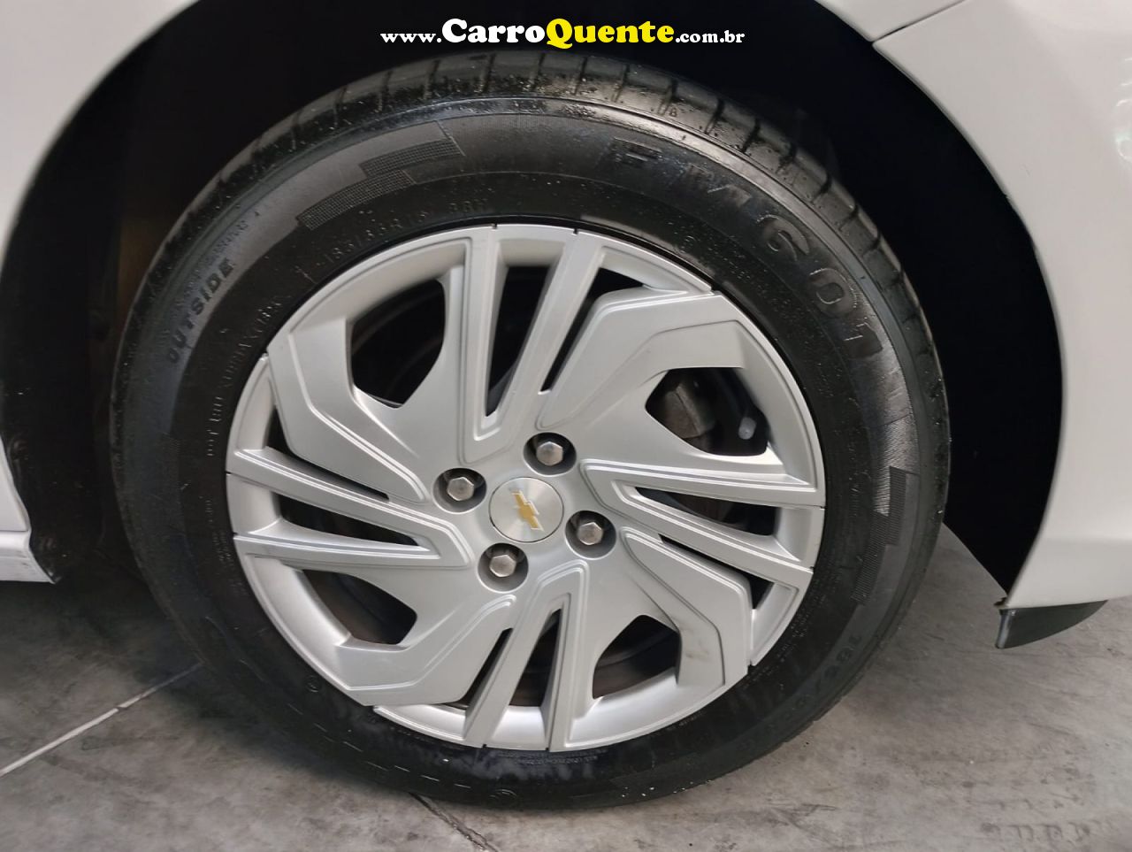 CHEVROLET   ONIX 10MT HB   BRANCO 2024 1.0 FLEX - Loja