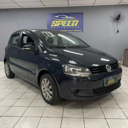 VOLKSWAGEN   FOX 1.0 MI TOTAL FLEX 8V 5P   CINZA 2013 1.0 FLEX