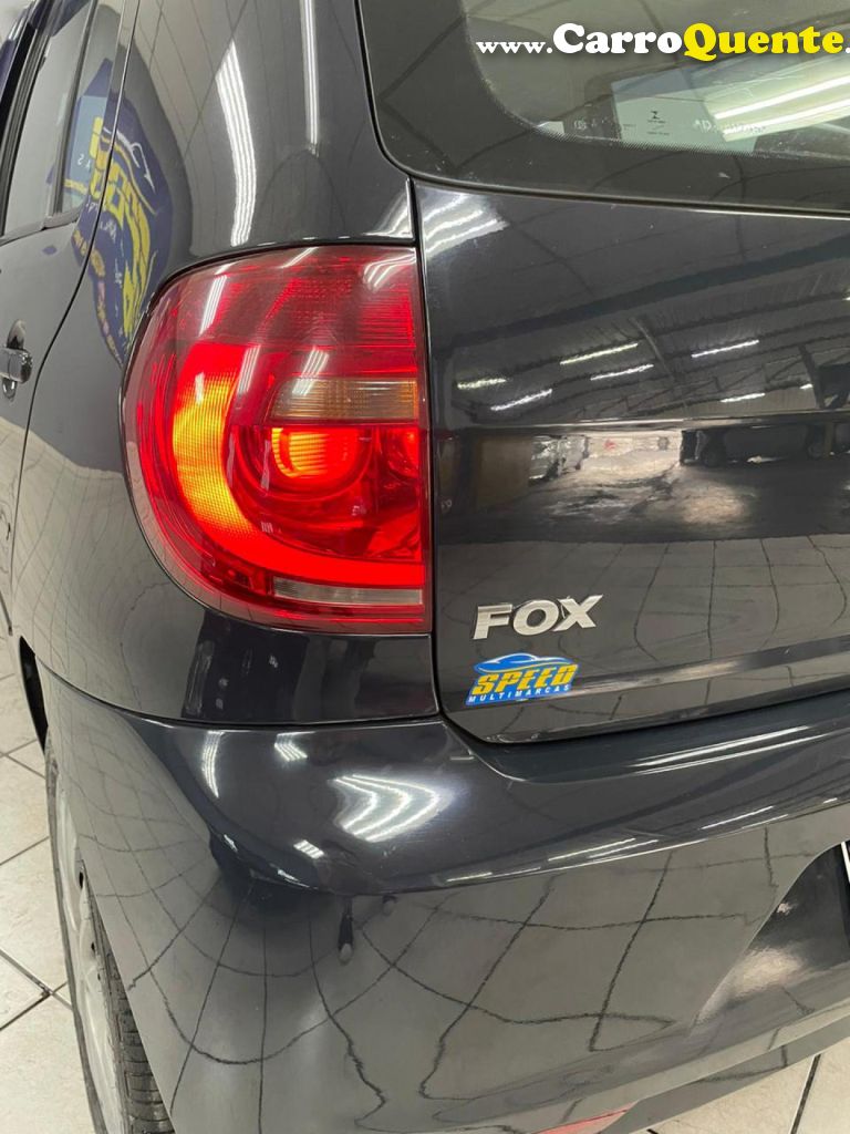 VOLKSWAGEN   FOX 1.0 MI TOTAL FLEX 8V 5P   CINZA 2013 1.0 FLEX - Loja