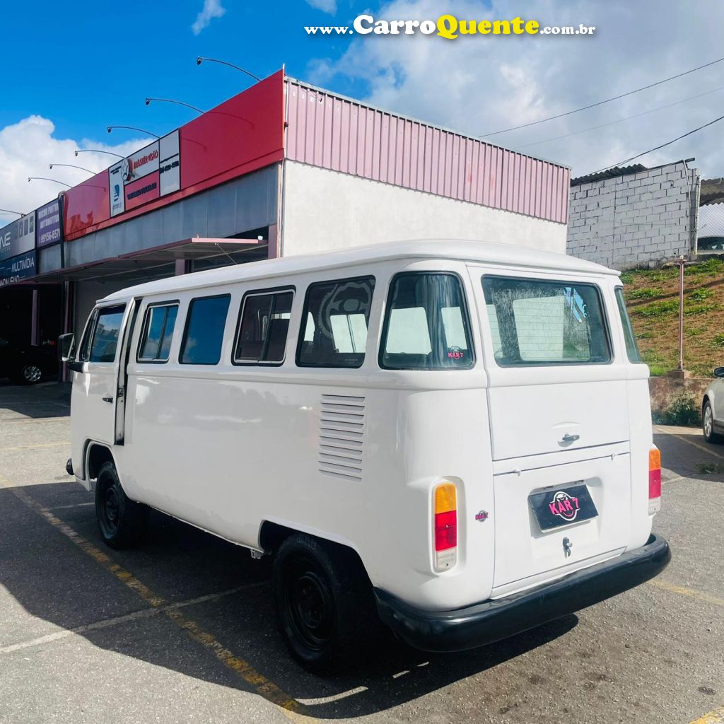 VOLKSWAGEN   KOMBI STANDARD LUXO SÉRIE PRATA   BRANCO 1997 1600 GASOLINA - Loja