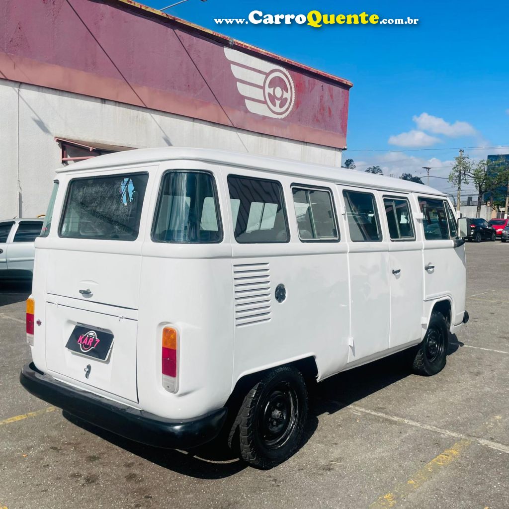 VOLKSWAGEN   KOMBI STANDARD LUXO SÉRIE PRATA   BRANCO 1997 1600 GASOLINA - Loja