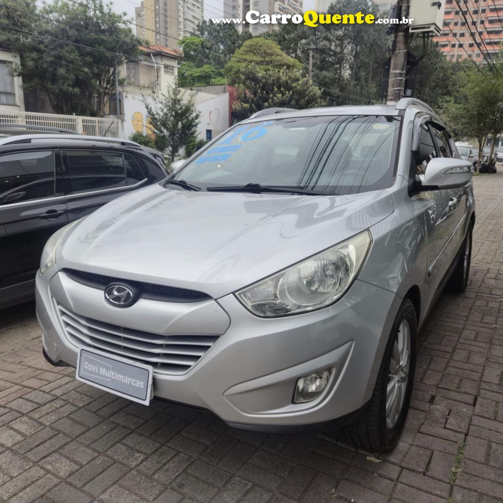 HYUNDAI   IX35 GLS 2.0 16V 2WD FLEX AUT.   PRATA 2016 2.0 FLEX - Loja
