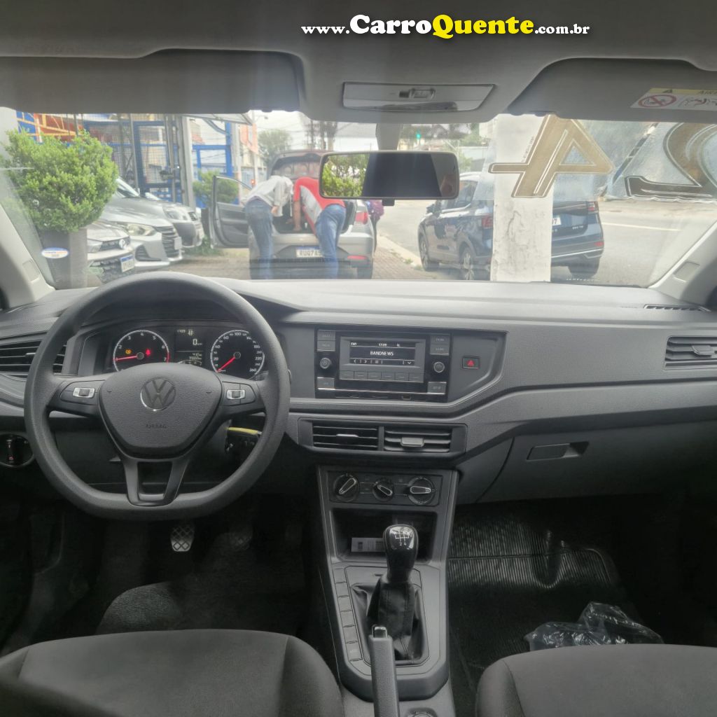VOLKSWAGEN   POLO TRACK 1.0 FLEX 12V 5P   BRANCO 2024 1.0 FLEX - Loja