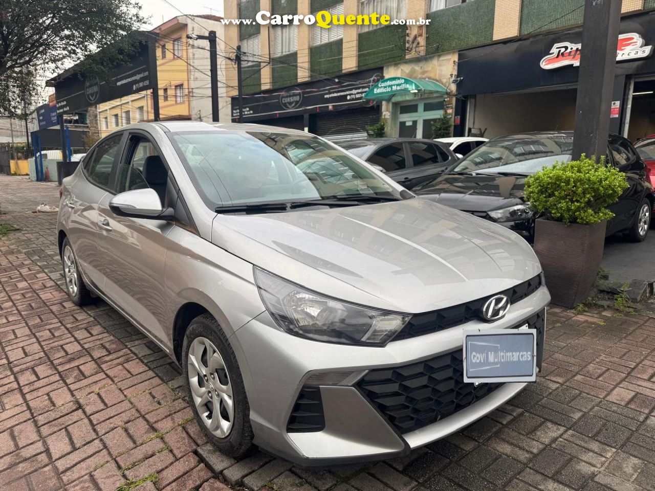 HYUNDAI   HB20S COMFORT 1.0  FLEX 12V MEC.   PRATA 2024 1.0 FLEX - Loja