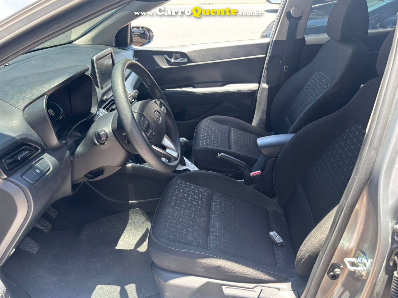 HYUNDAI   HB20 LIMITED 1.0 FLEX 12V MEC.   PRATA 2024 1.0 FLEX - Loja