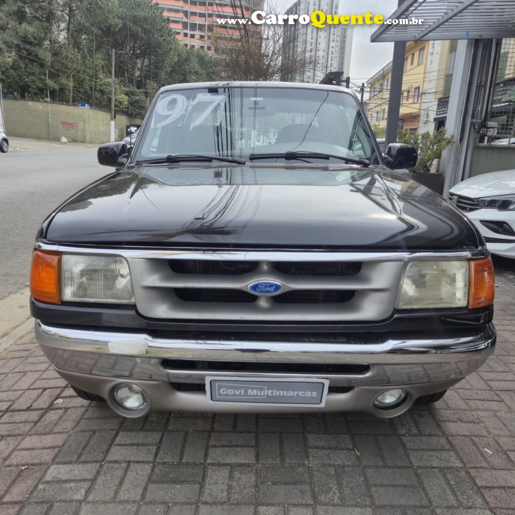 FORD   RANGER STX 4.0 CS CE   PRETO 1997 4.0 GASOLINA - Loja