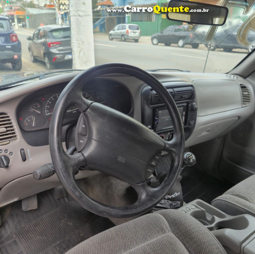 FORD   RANGER STX 4.0 CS CE   PRETO 1997 4.0 GASOLINA - Loja