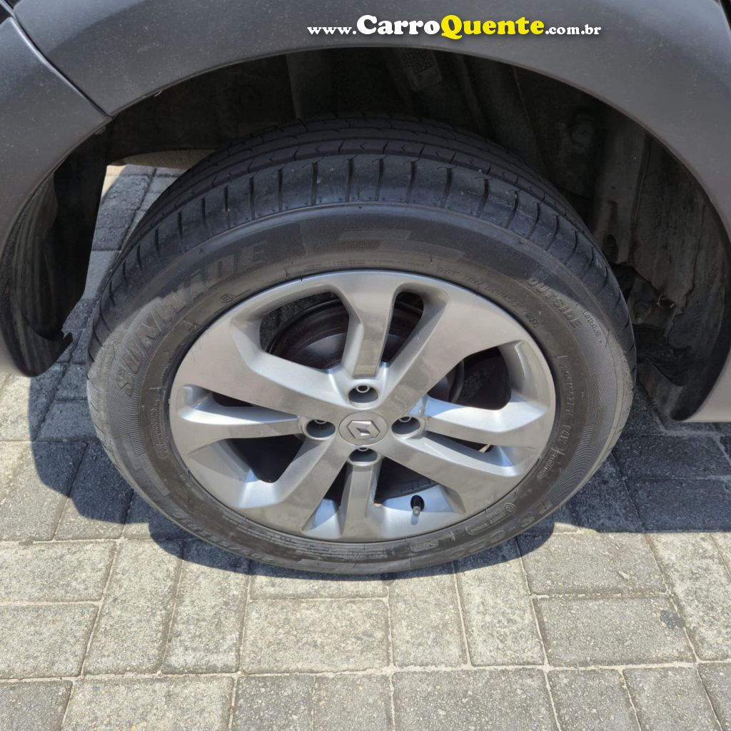 RENAULT   SANDERO STEPWAY HI-POWER 1.6 8V 5P   PRETO 2015 1.6 FLEX - Loja