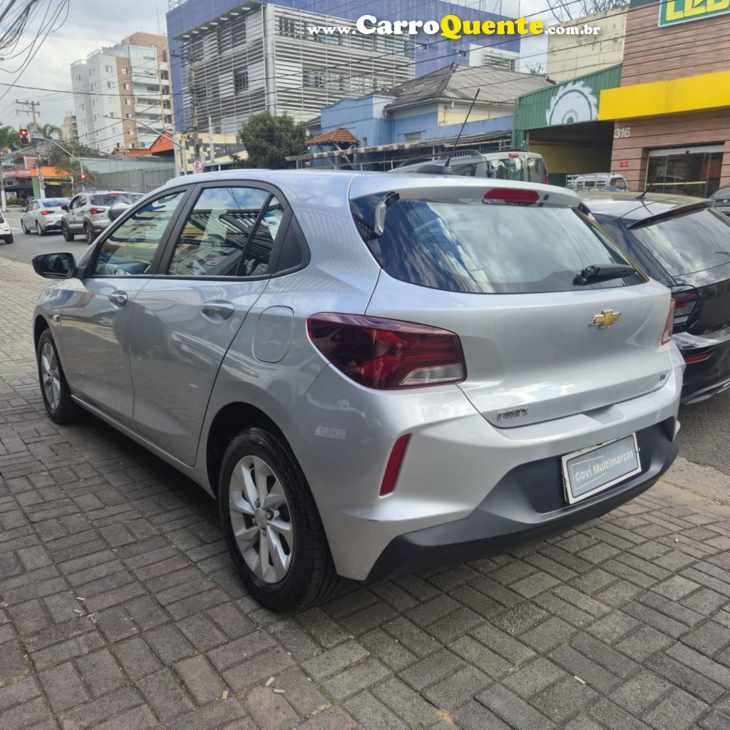 CHEVROLET   ONIX HATCH LT 1.0 12V FLEX 5P MEC.   PRATA 2023 1.0 FLEX - Loja