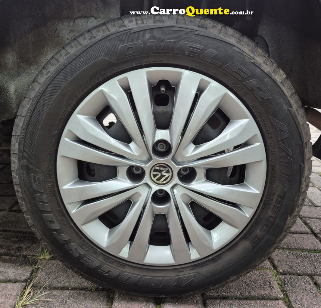 VOLKSWAGEN   SAVEIRO ROBUST 1.6 TOTAL FLEX 8V   PRATA 2023 1.6 FLEX - Loja