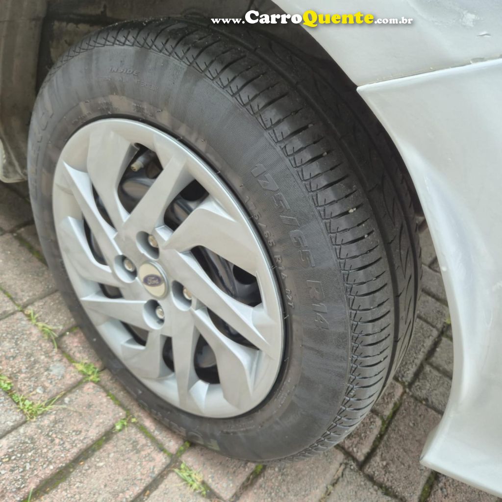 FORD   KA+ SEDAN 1.0 SESE PLUS TIVCT FLEX 4P   BRANCO 2015 1.0 FLEX - Loja