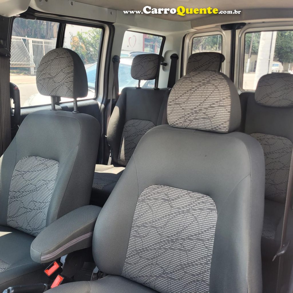 FIAT   DOBLO ESSENCE 1.8 FLEX 16V 5P   PRATA 2021 1.8 FLEX - Loja