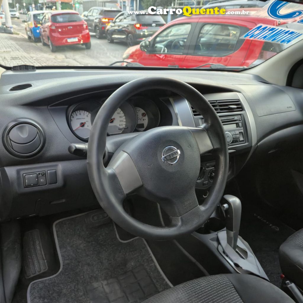 NISSAN   LIVINA S 1.8 16V FLEX FUEL AUT.   CINZA 2013 1.8 FLEX - Loja