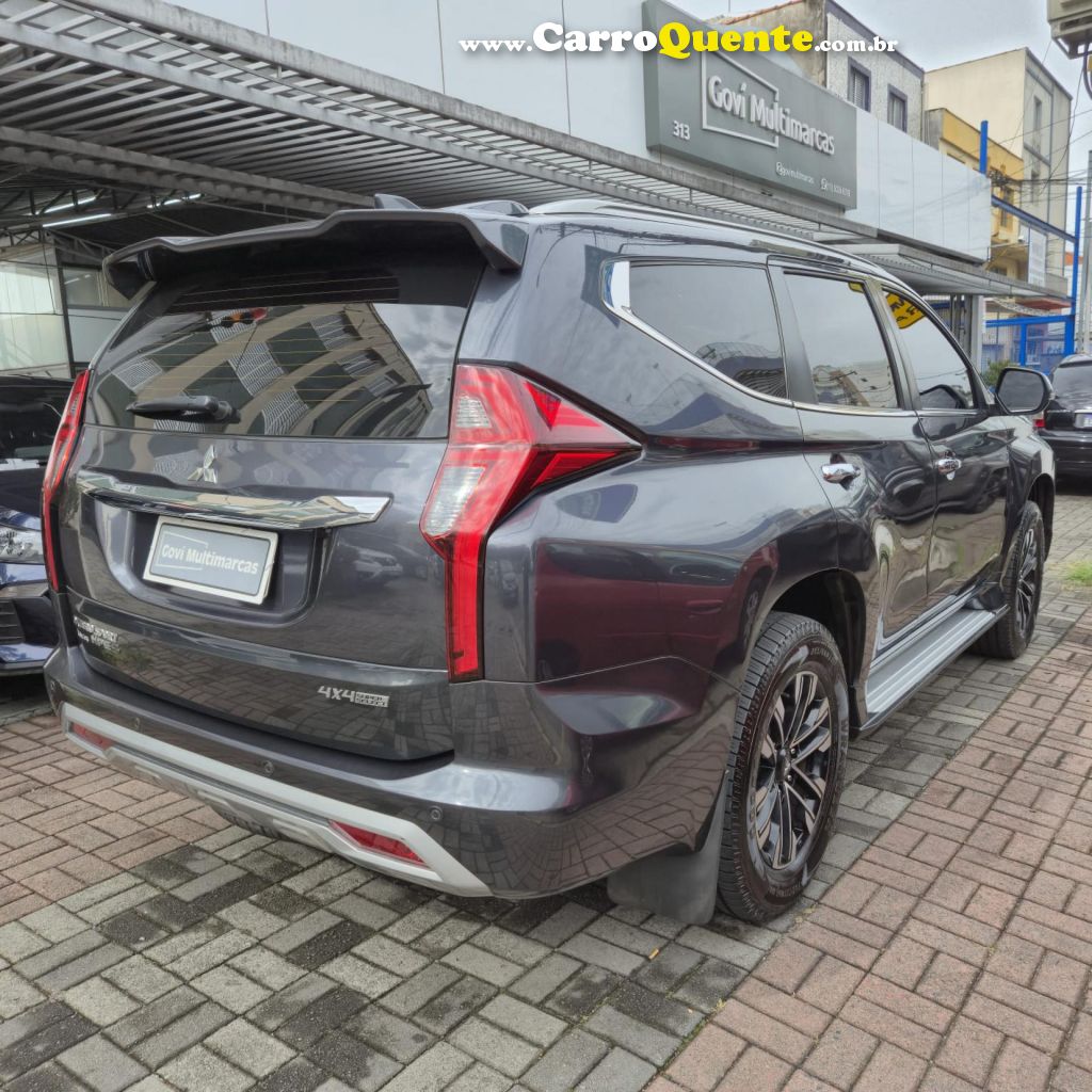 MITSUBISHI   PAJERO SPORT HPE-S 2.4  4X4 DIESEL AUT.   CINZA 2022 2.4 DIESEL - Loja