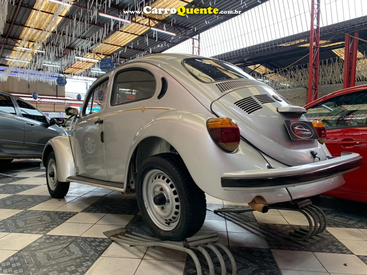 VOLKSWAGEN   FUSCA   PRATA 1995 1.6 GASOLINA - Loja