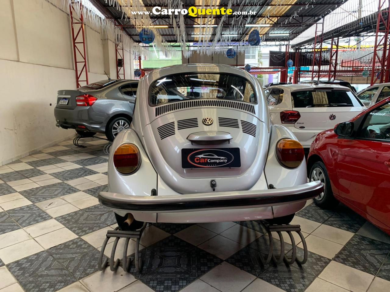 VOLKSWAGEN   FUSCA   PRATA 1995 1.6 GASOLINA - Loja