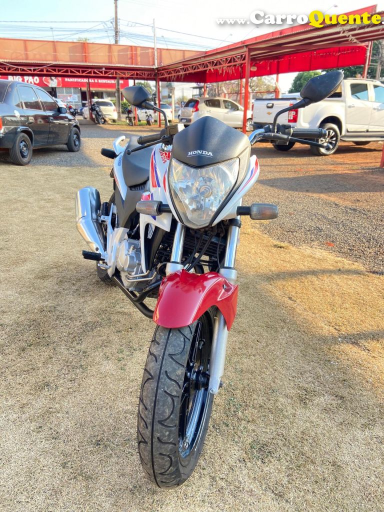 HONDA   CB 300R 300R FLEX   BRANCO 2015 300cc GASOLINA - Loja