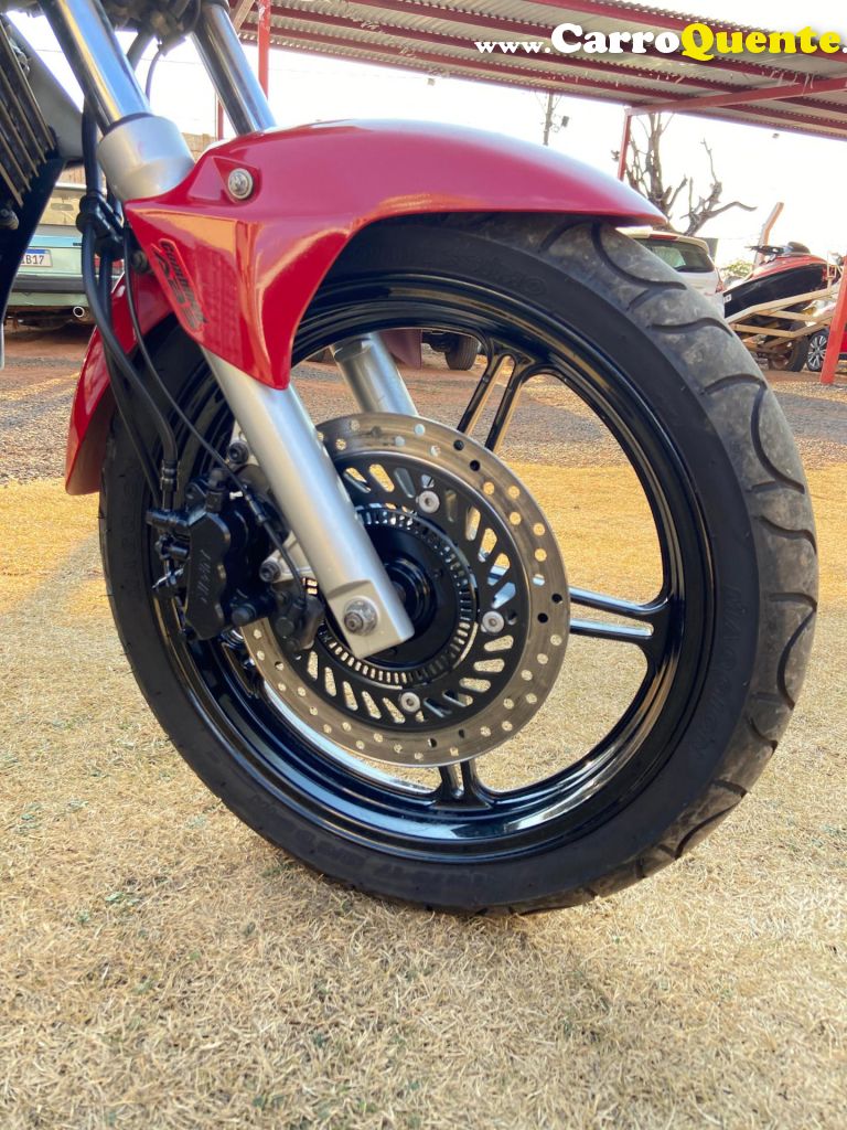 HONDA   CB 300R 300R FLEX   BRANCO 2015 300cc GASOLINA - Loja