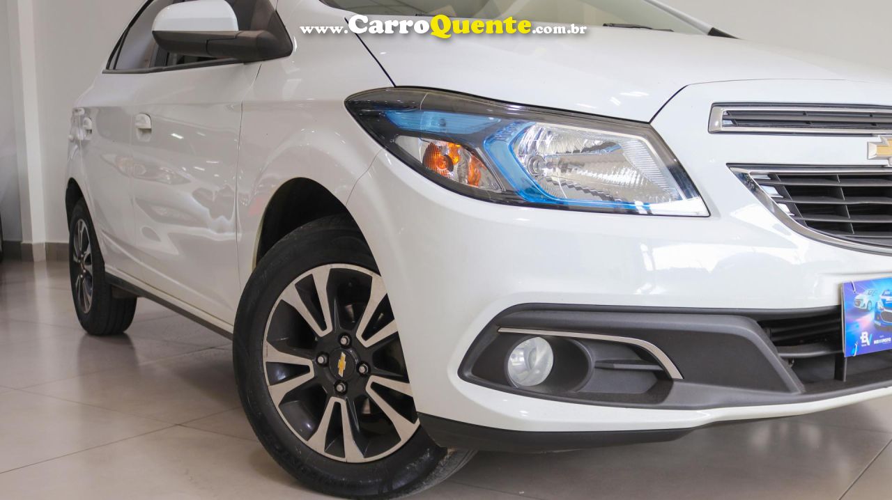 CHEVROLET   ONIX HATCH LTZ 1.4 8V FLEXPOWER 5P AUT.   BRANCO 2015 1.4 FLEX - Loja