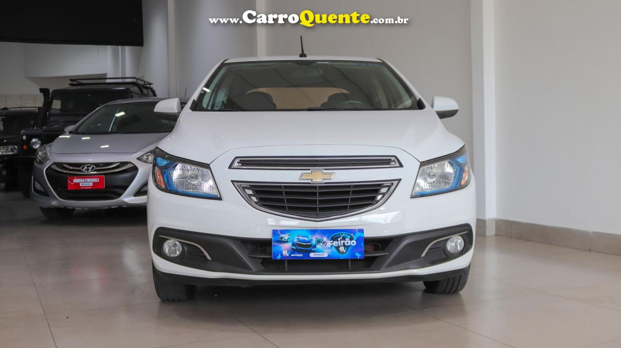 CHEVROLET   ONIX HATCH LTZ 1.4 8V FLEXPOWER 5P AUT.   BRANCO 2015 1.4 FLEX - Loja