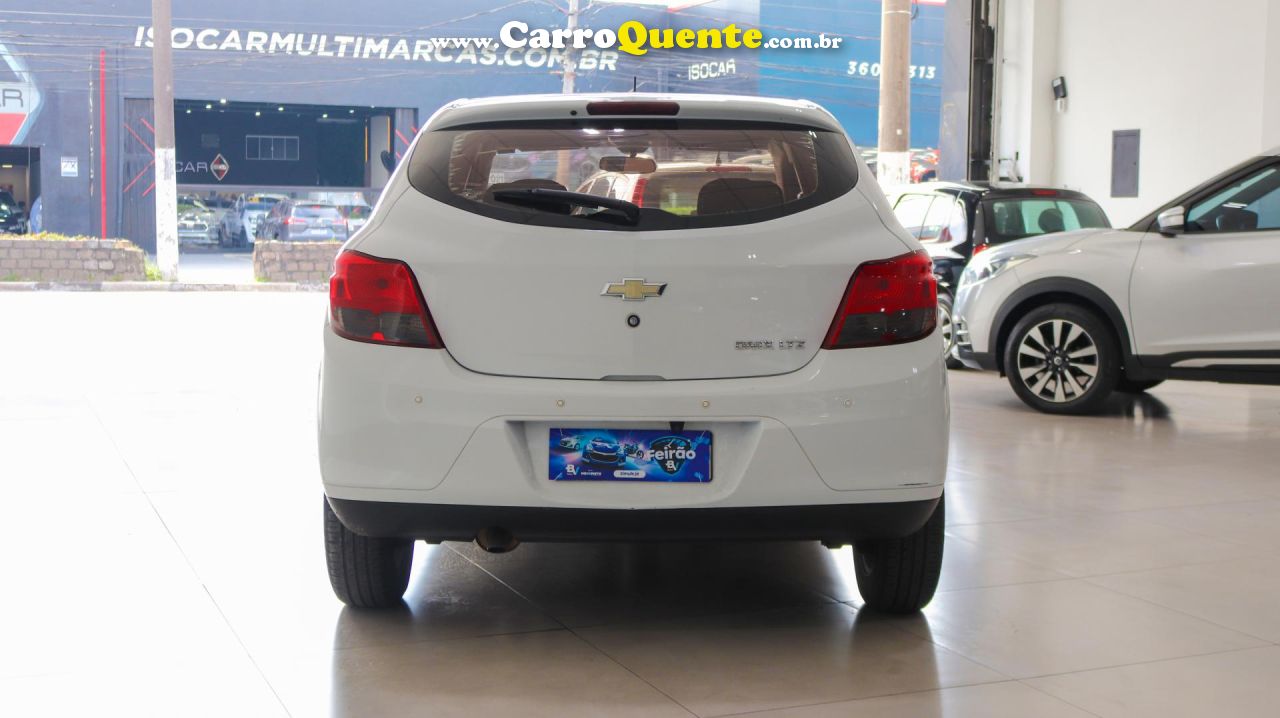 CHEVROLET   ONIX HATCH LTZ 1.4 8V FLEXPOWER 5P AUT.   BRANCO 2015 1.4 FLEX - Loja