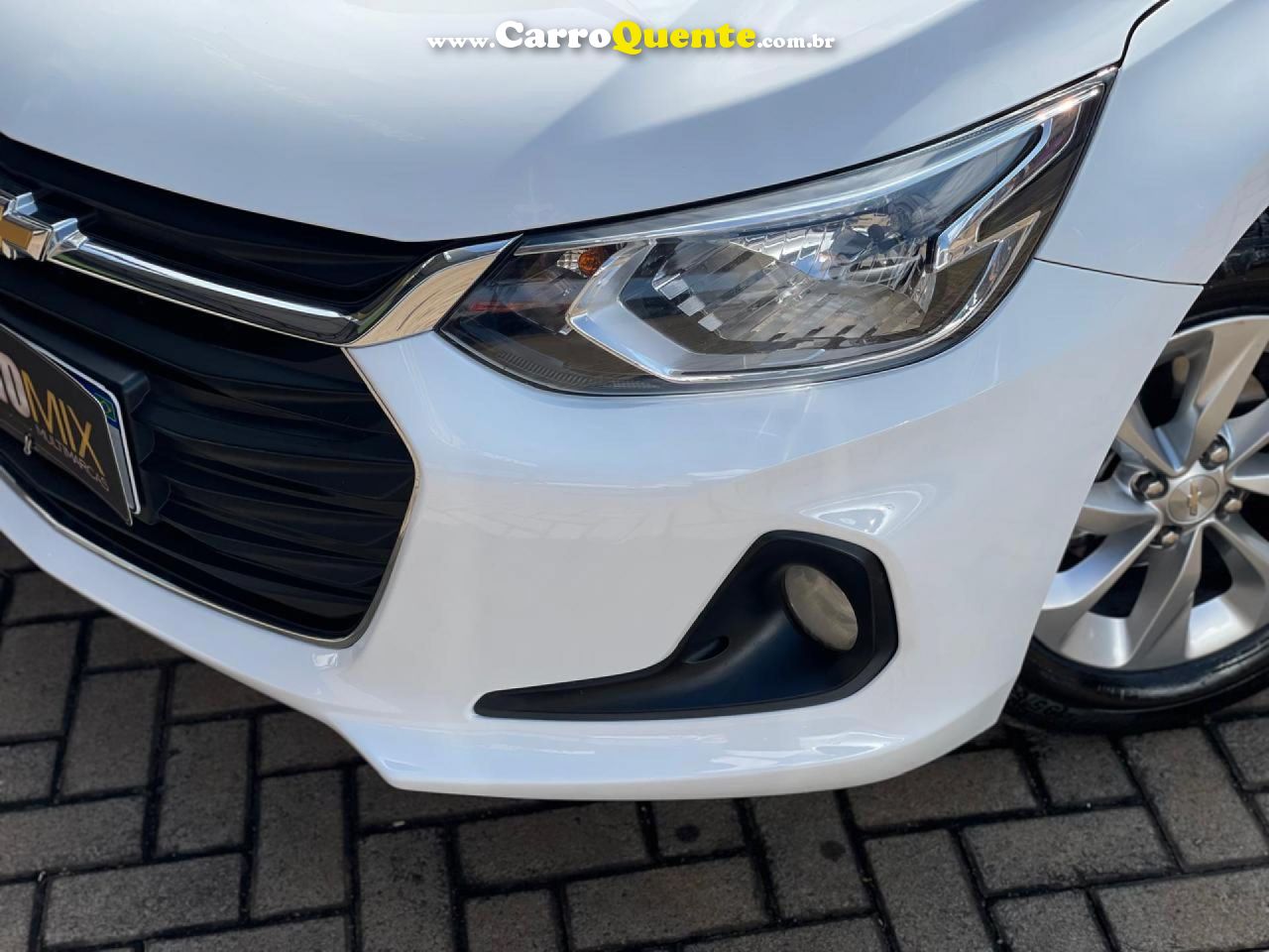 CHEVROLET   ONIX HATCH LT 1.0 12V TB FLEX 5P MEC.   BRANCO 2020 1.0 FLEX - Loja