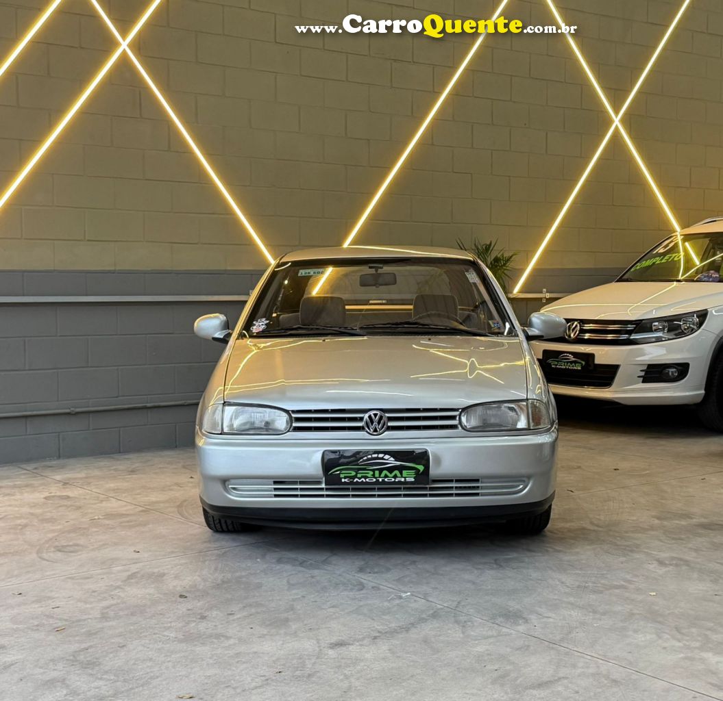 VOLKSWAGEN   GOL CLI    PRATA 1995 1.6 GASOLINA - Loja