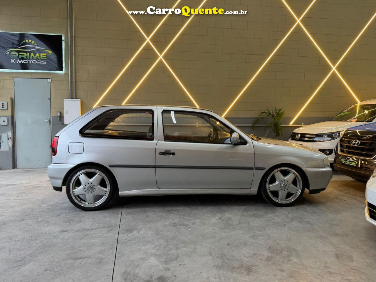 VOLKSWAGEN   GOL CLI    PRATA 1995 1.6 GASOLINA - Loja