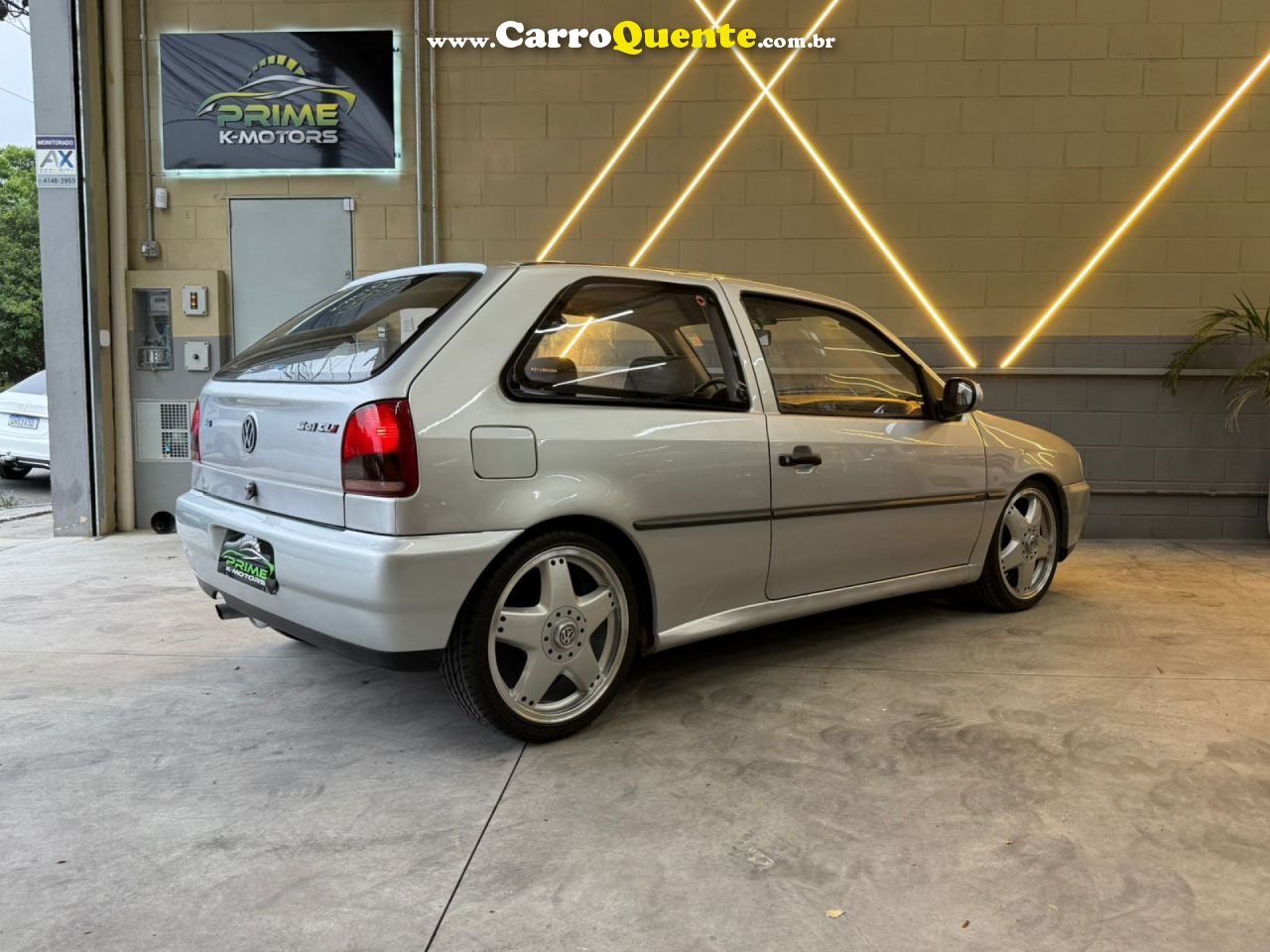 VOLKSWAGEN   GOL CLI    PRATA 1995 1.6 GASOLINA - Loja