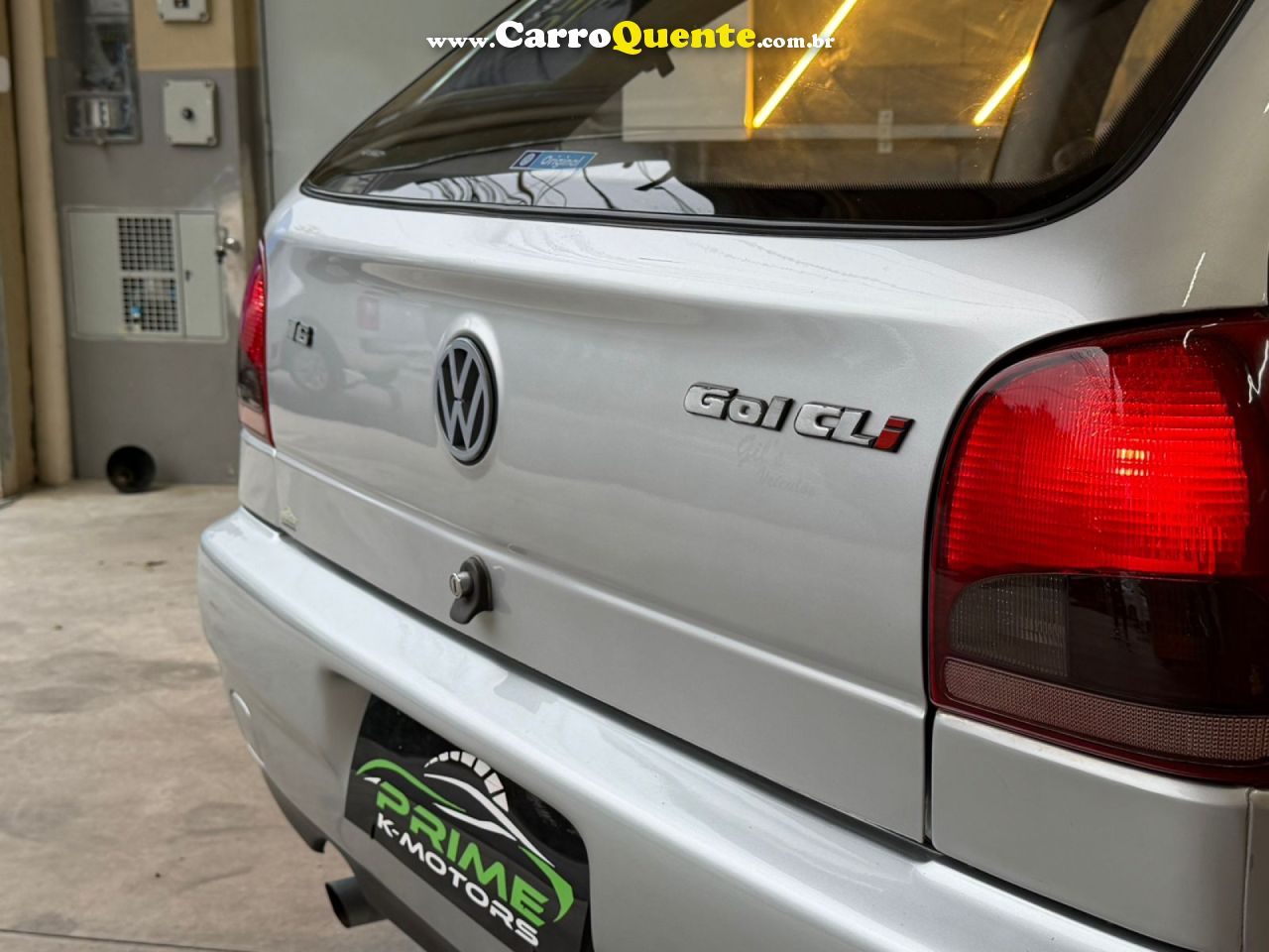 VOLKSWAGEN   GOL CLI    PRATA 1995 1.6 GASOLINA - Loja