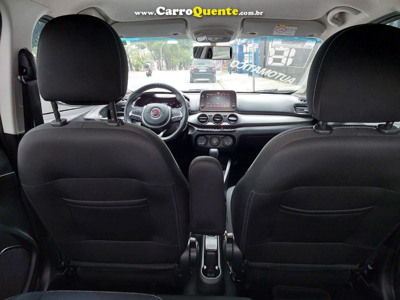 FIAT   ARGO PRECISION 1.8 16V FLEX AUT.   PRATA 2018 1.8 FLEX - Loja