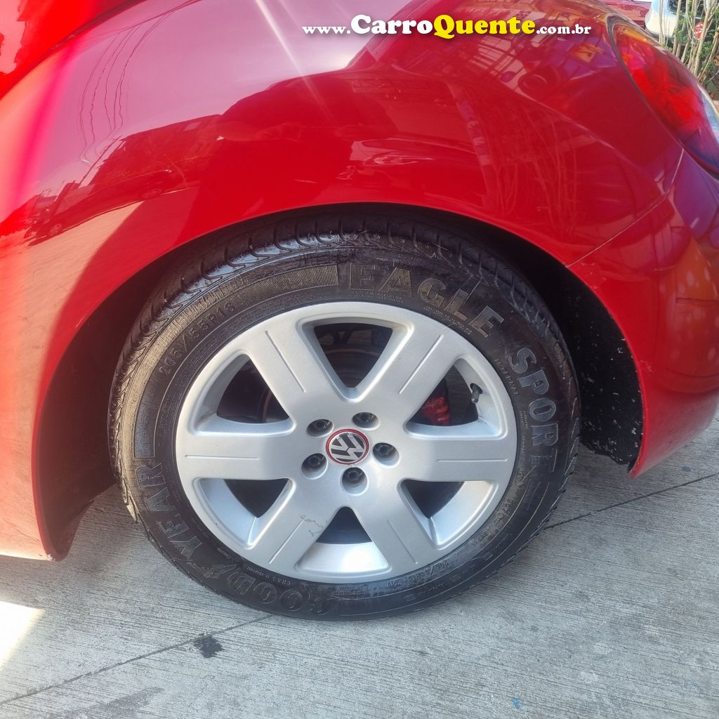 VOLKSWAGEN   NEW BEETLE 2.0 MI MEC.AUT.   VERMELHO 2007 2.0 GASOLINA - Loja