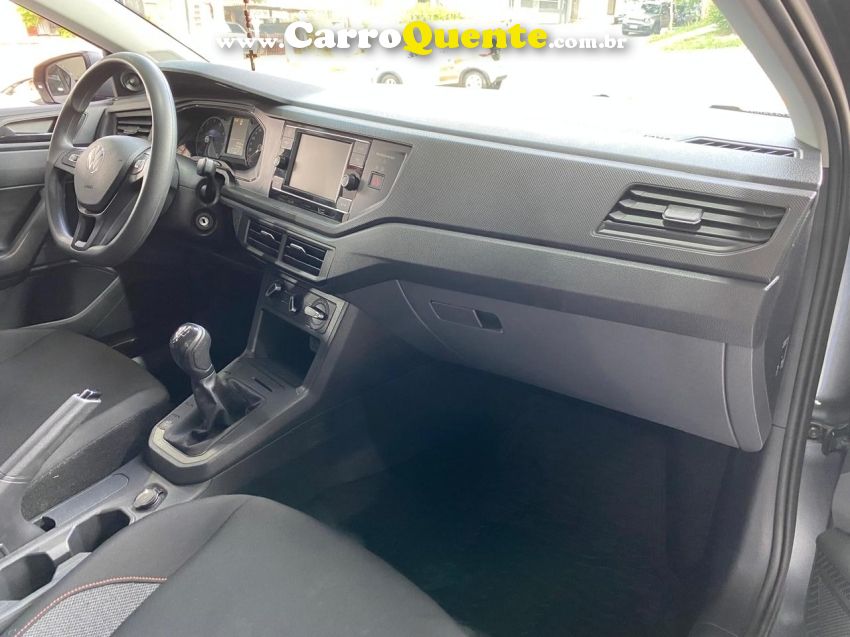 Volkswagen POLO 1.0 MPI MANUAL - Loja