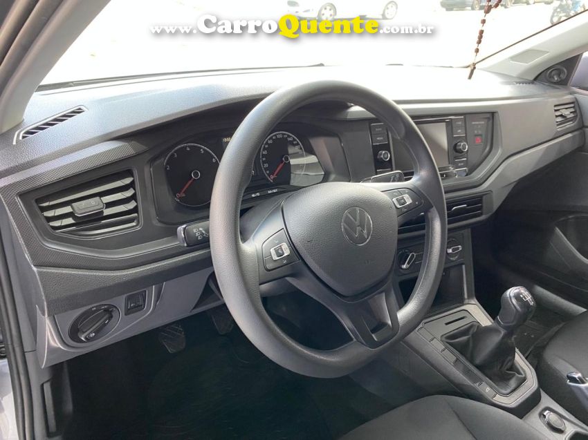 Volkswagen POLO 1.0 MPI MANUAL - Loja