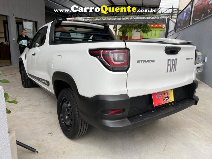 Fiat STRADA 1.3 FIREFLY FLEX FREEDOM CS MANUAL - Loja