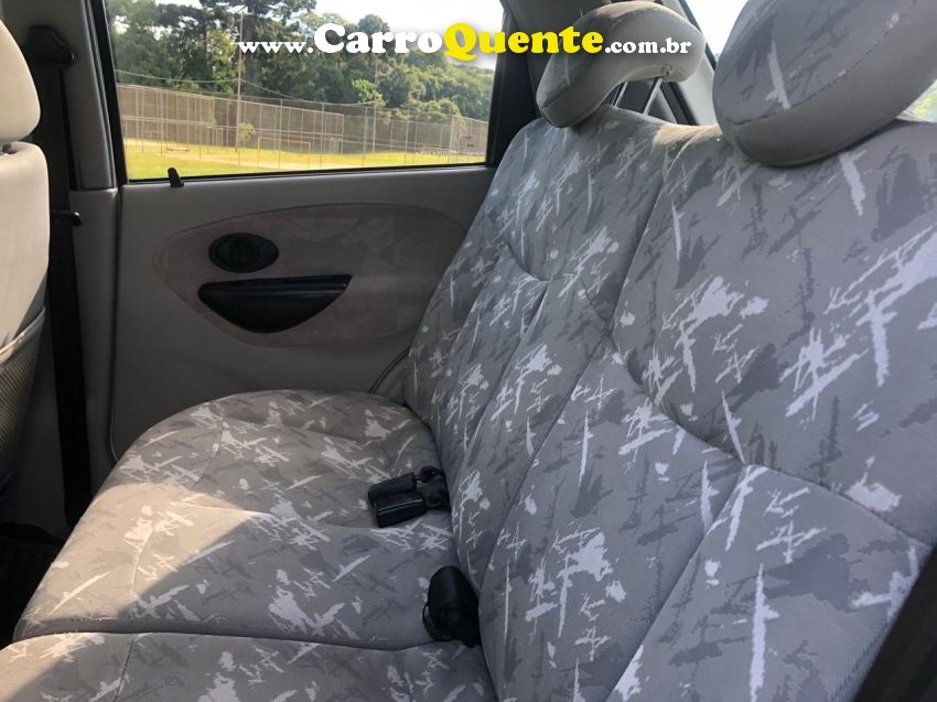 Caoa Chery QQ 1.1 MPFI 16V GASOLINA 4P MANUAL - Loja