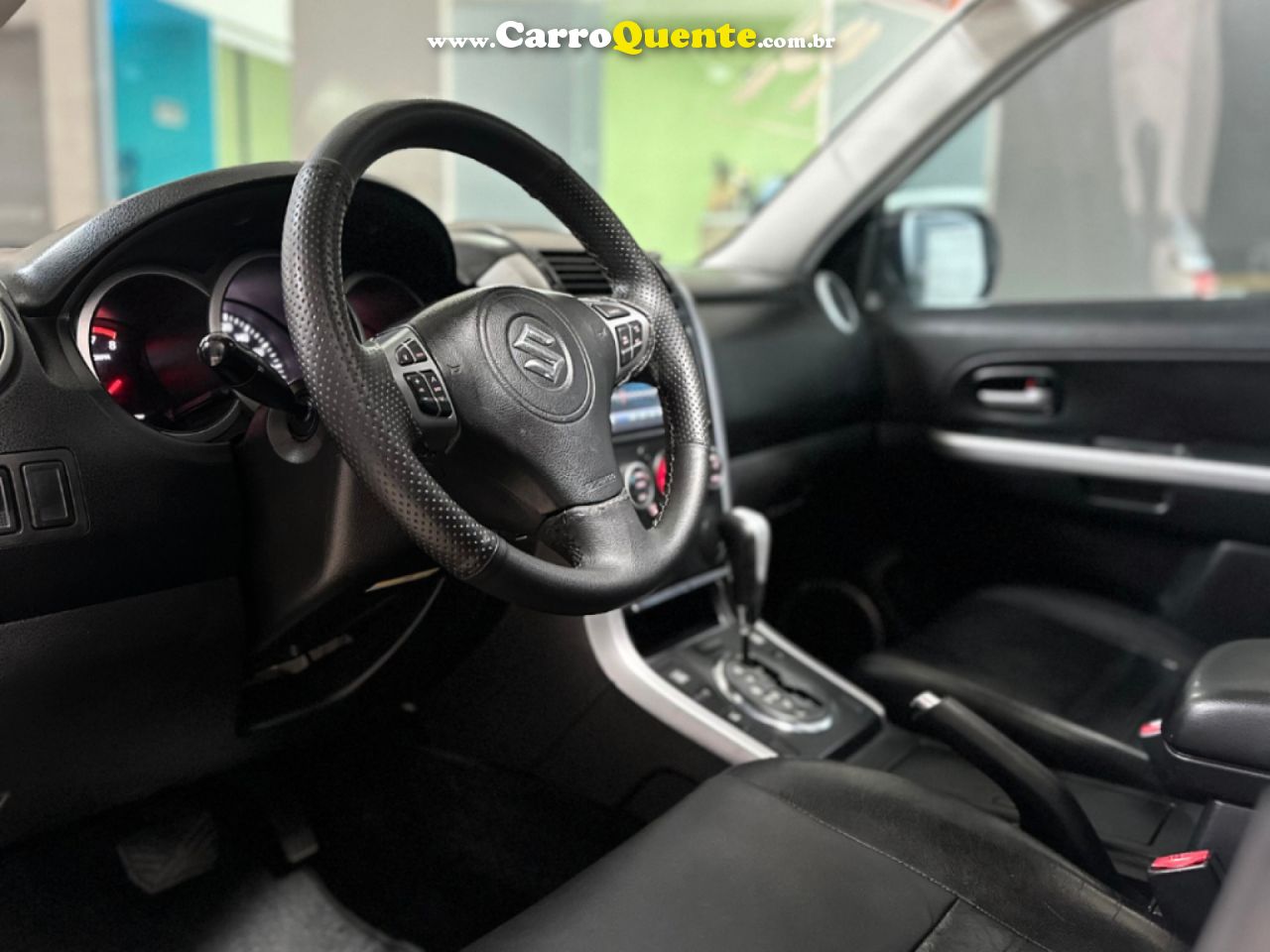 SUZUKI   GRAND VITARA 2.0 16V 4X24X4 5P AUT.   BRANCO 2014 2.0 GASOLINA - Loja