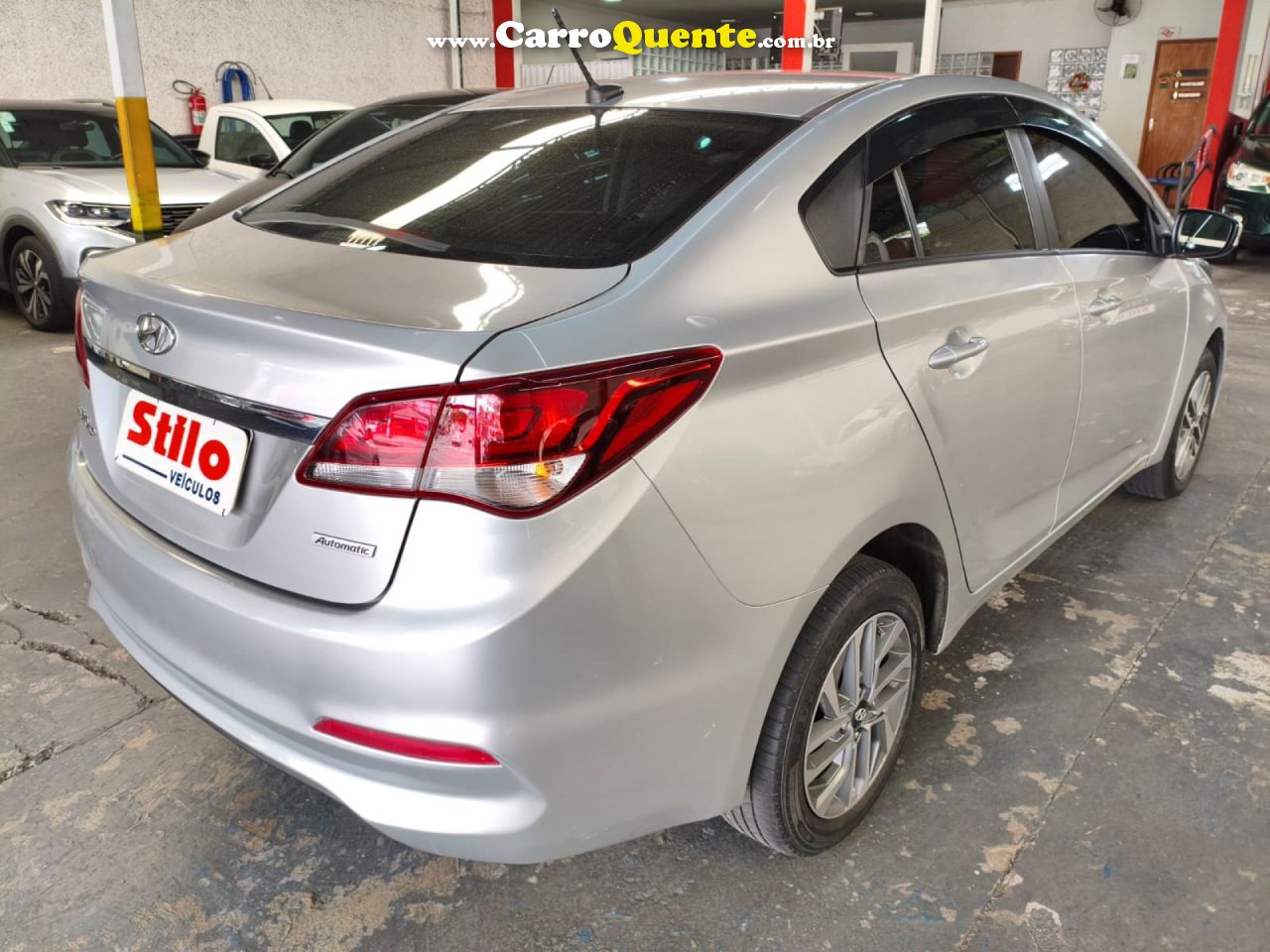 HYUNDAI   HB20S C.STYLEC.PLUS1.6 FLEX 16V AUT. 4P   PRATA 2019 1.6 FLEX - Loja